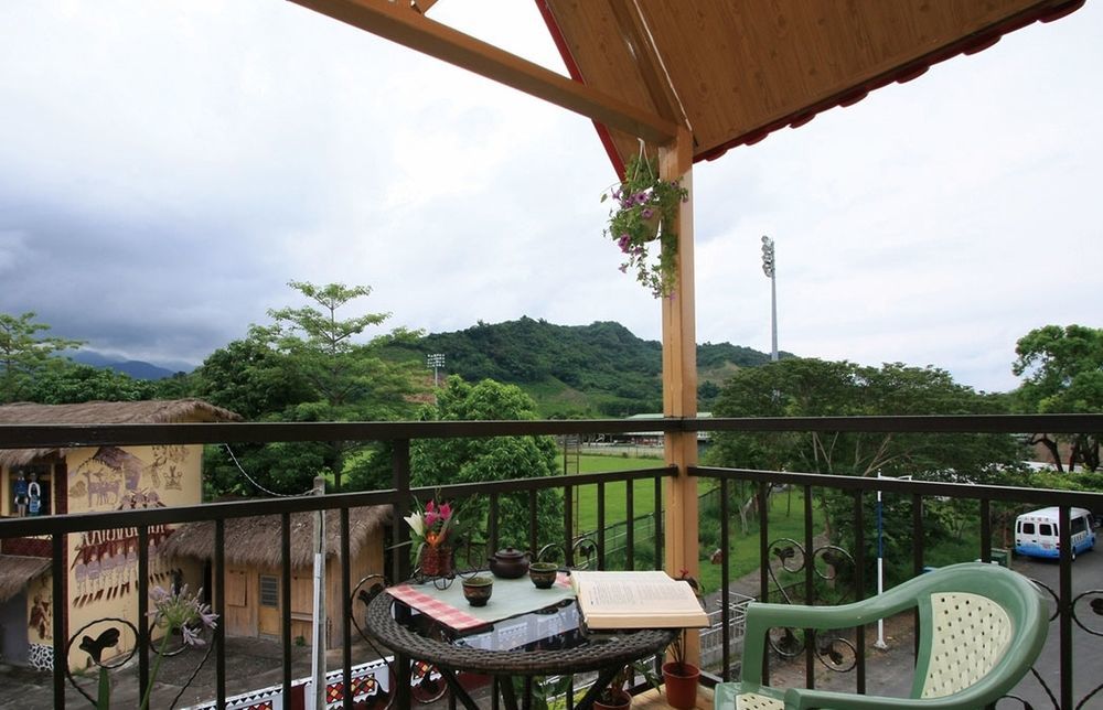 台東卑南公園民宿 T'ai-tung エクステリア 写真